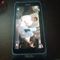 گوشی نوکیا نوستالژیک  هم لمسی هم دکمه ای کارکرده