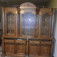 بوفه بسیار شیک و تمیز چوب گردو آنتیک منبت کاری
