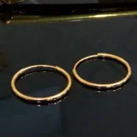 گوشواره طلا گم شده