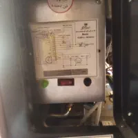 بخاری گازی سوز دود کش دار هوشمند|بخاری، هیتر، شومینه|خواف, |دیوار