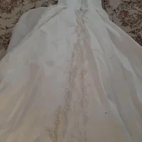 فروش لباس عروس تمام ساتن|لباس|شیراز, منطقه هوایی شهید دوران|دیوار