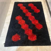 فرش ۲ متری