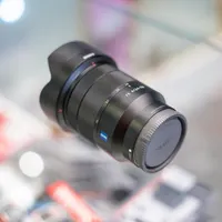 لنز سونی Zeiss 24-70 mm|دوربین عکاسی و فیلم‌برداری|تهران, فردوسی|دیوار