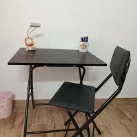 میز تحریر و صندلی