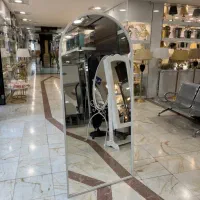 شعبه اصلی آیینه قدی