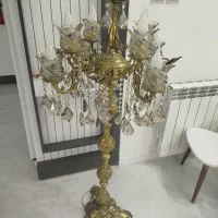 آباژور کنار سالن بزرگ