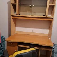 میز تحریر و صندلی