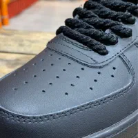 نایک ایرفورس ویتنام سایز ۴۰ و ۴۲|کیف، کفش، کمربند|اصفهان, شهرک کاوه|دیوار