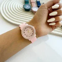 ساعت های دخترانه لاکچری