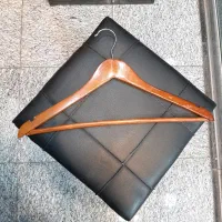 چوب لباسی چوبی و پلاستیکی