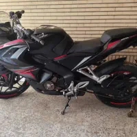 موتور ۲۰۰باجاج