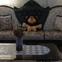مبل چوبی در حد نو