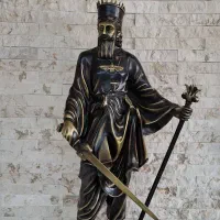 مجسمه کوروش و ماندانا