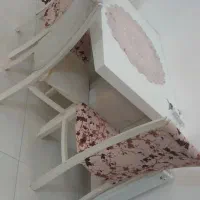 میز غذا خوری درحد نو