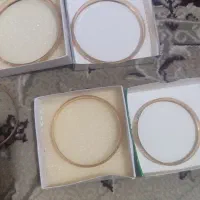 مقدار 90 گرم طلا اعم از النگو گردنبند و دستبند