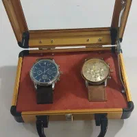 یک جفت ساعت ۳ موتوره