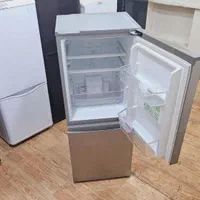 مینی یخچال فریزر  ژاپنی  توشیبا  7 فوت هتلی کوچک|یخچال و فریزر|تهران, آسمان|دیوار