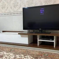 میز تلویزیون قهوه ای