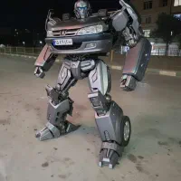 پارس سال،سفیر
