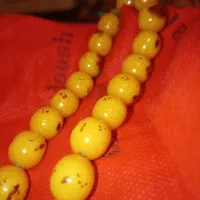 تسبیح زردیون داغ دار