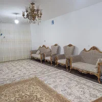 مبل نیمه سلطنتی