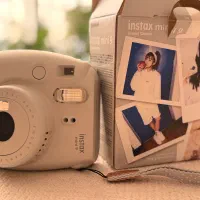 دوربین چاپ فوری فوجی مدل Instax Mini 9 بارزولوشن۱۶