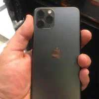 ایفون 11 پرو ۵۱۲ گیگ ( کپشن رو بخونید )