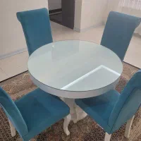 میز نهارخوری چهار نفره