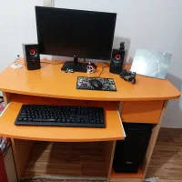 میز کامپیوتر یا میز تحریر آپادانا|میز تحریر و کامپیوتر|زنجان, |دیوار