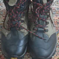 کفش کوهستانی|کیف، کفش، کمربند|اردبیل, |دیوار