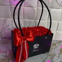 کادو روز مادر باکس و فلاور بگ