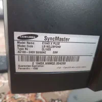 مانیتور سامسونگ و کیس کامپیوتر با کیبورد باهم|رایانه رومیزی|پرند, فاز ۶|دیوار