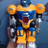 ربات صدا دار و راه رو