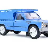 استخدام راننده نیسان با گواهی نامه پایه 2(3.8 تن)