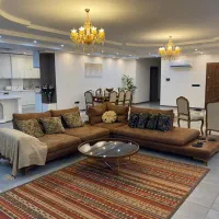 فروش آپارتمان ۲۵۳ متری ۴ خوابه بر 12 فروردین