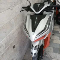 موتور اسکوتر رنگ بندی موجود|موتورسیکلت|قم, شاه ابراهیم|دیوار