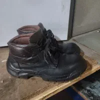 کفش ایمنی سایز 43