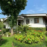 ویلایی دربست / قدوسی / دو خواب / پارکینگ دار