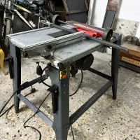 اره میزی  سالم و آماده‌به‌کار