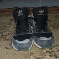 zx برزنتی سالم جهت معاوضه|کیف، کفش، کمربند|کهریزک, |دیوار