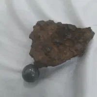 شهاب  سنگ|جواهرات|بانه, |دیوار