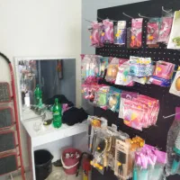 میز آرایش استند پانچی صندلی