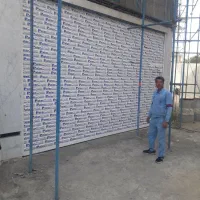 کارگر ماهر نصب کرکره برقی و جوشکاری