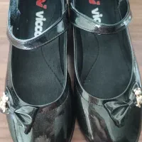 کفش خارجی دخترانه سایز ۳۶