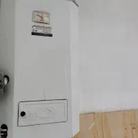 آبگرمکن دیواری منبعی