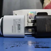 دوتا فست شارژ آک معاوضه با رم ۶۴ گیگ گوشی