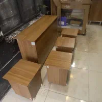 میز و صندلی و ویترین