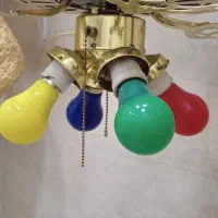 پنکه سقفی۴‌پر‌چوبی‌چراغ‌دار.از‌مکه‌خریداری‌شده