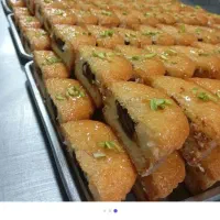 فروشنده قنادی