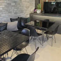 میز کافه مشکی